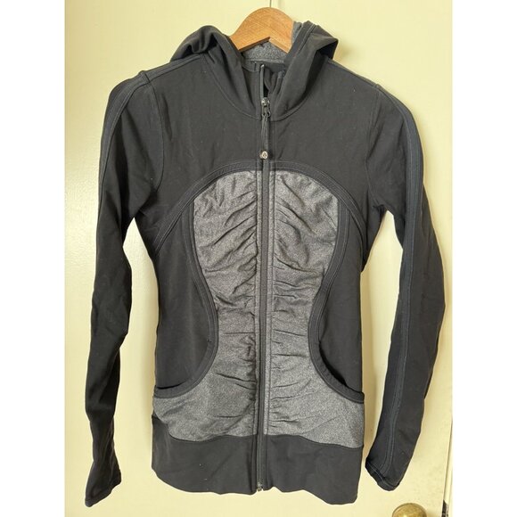 Lululemon Black And Grey Define Zip Up Hoodie Jacket Woman's Sz 6 - Picture 1 of 10